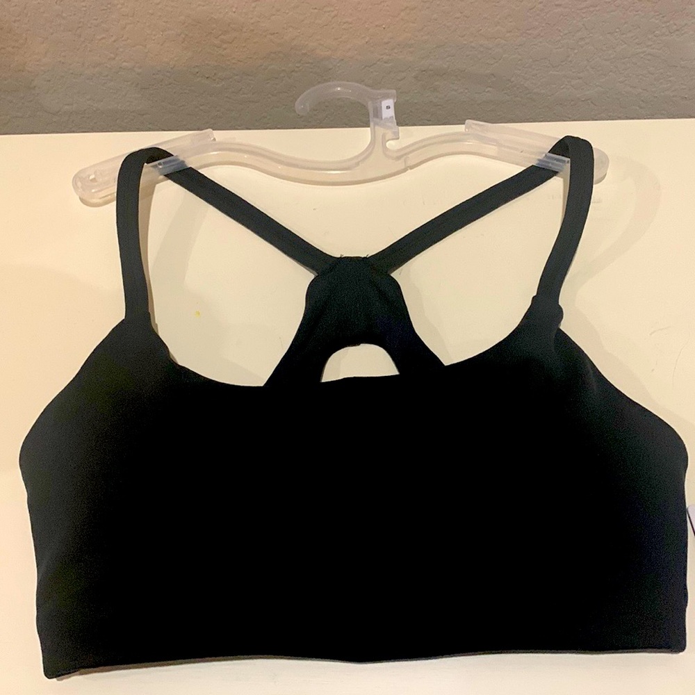 Sports bra